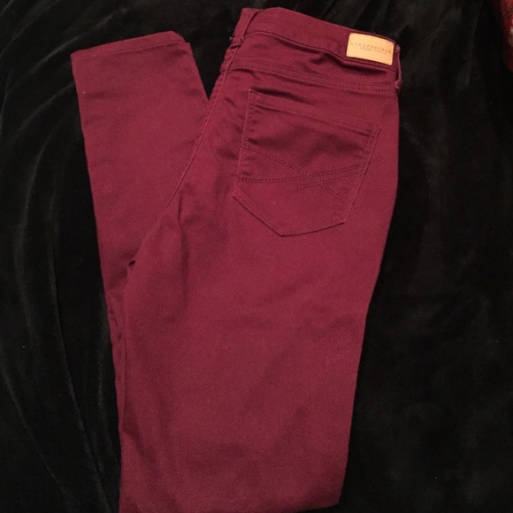 Maroon High waisted jegging size 4