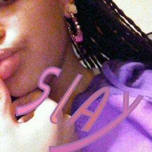 Meet your Posher, Nakia