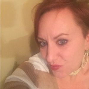 Meet your Posher, Ann