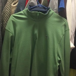 vineyard vines half zip. brand new w/o tags.