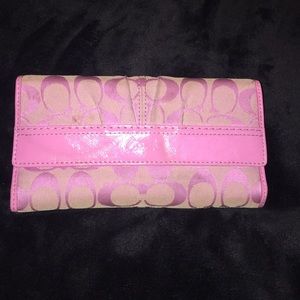Pink Coach Wallet!