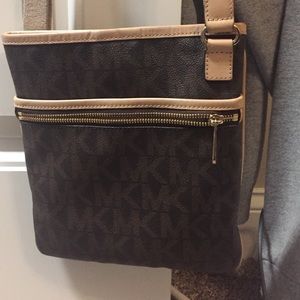Michael Kors crossbody purse