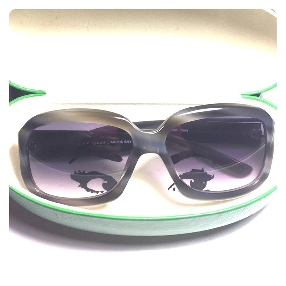 kate spade Accessories - 🕶KATE SPADE SHADES AND CASE🕶 kate spade Accessories - 🕶KATE SPADE SHADES AND CASE🕶