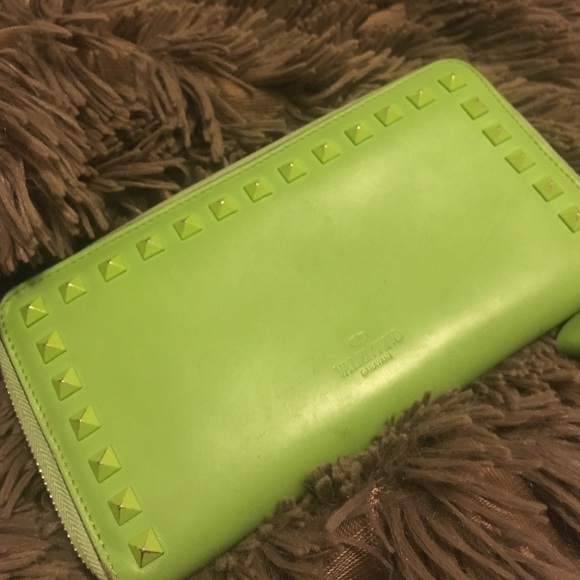 Valentino wallet