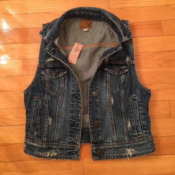 AE jean vest