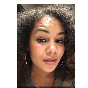 Meet your Posher, Erika