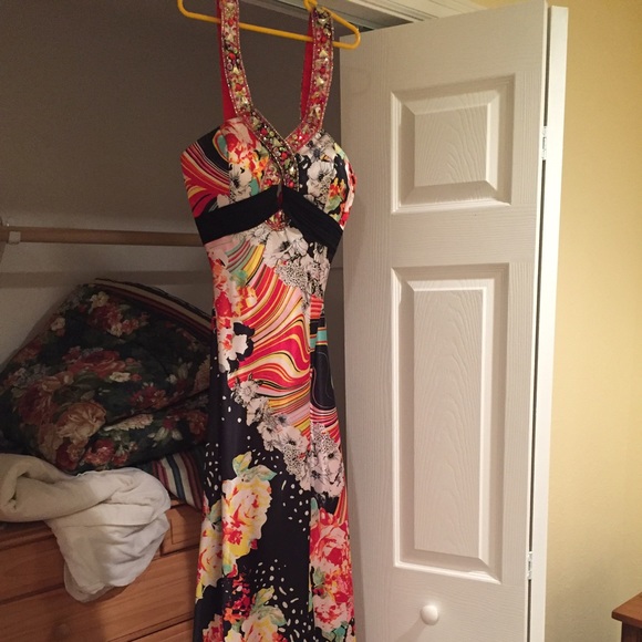 Georgeous Jasz Couture Prom Dress ❤️ - Picture 4 of 5