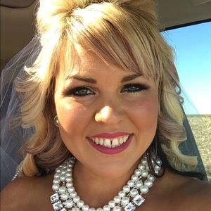 Meet your Posher, Kimberly