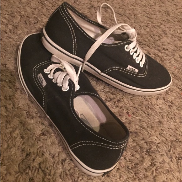 Black Vans Size 6