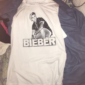 this white justin bieber muscle tee
