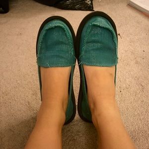 Turquoise Sanuk Slip-ons size 8