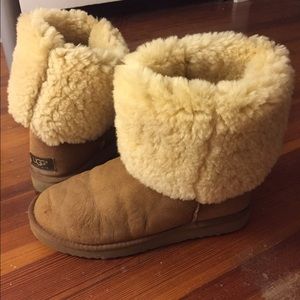UGG BOOTS (pre-loved) 💕