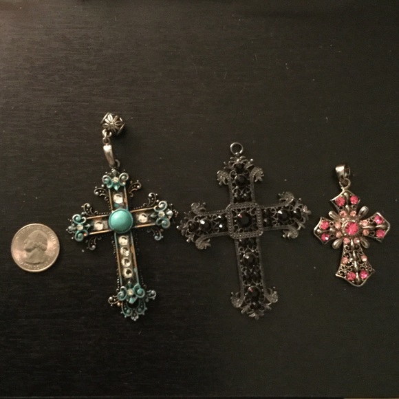 Bundle of Crosses - Picture 2 of 2