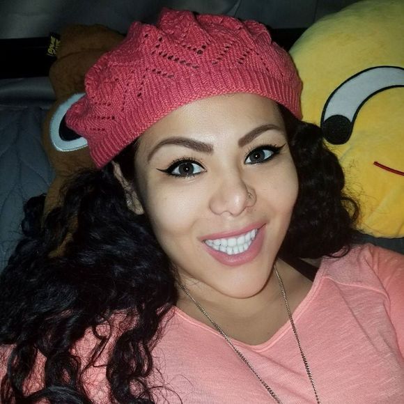 Meet your Posher, Izzy - Picture 1 of 1