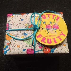 Lush tutti fruity gift set