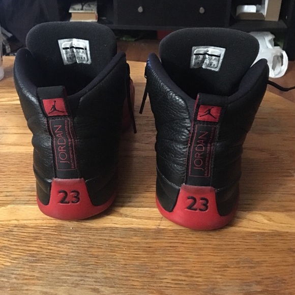 Flu Game 12's - Picture 3 of 3