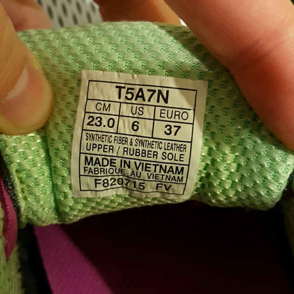 Asics Tennis Shoes - Picture 3 of 3