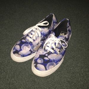 Jellyfish vans