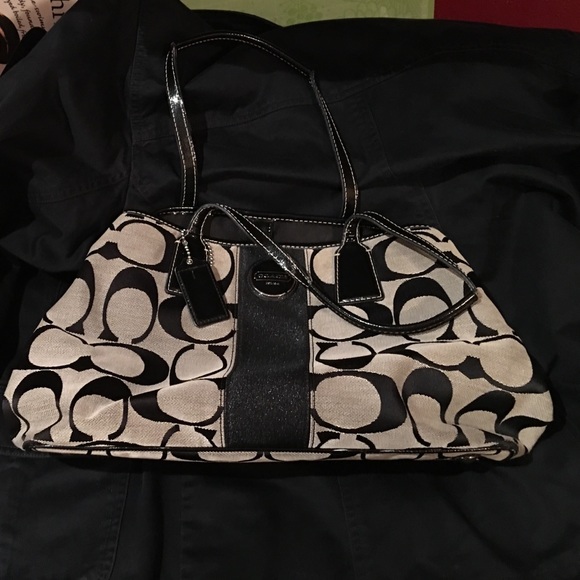Authentic coach signature handbag