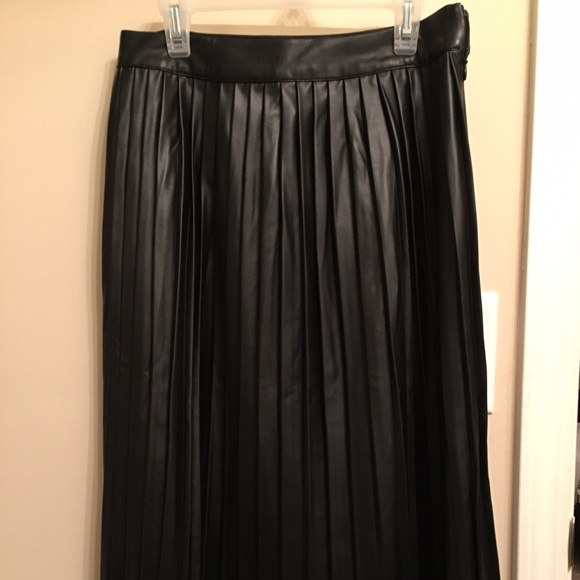 Faux Leather Pleated Skirt