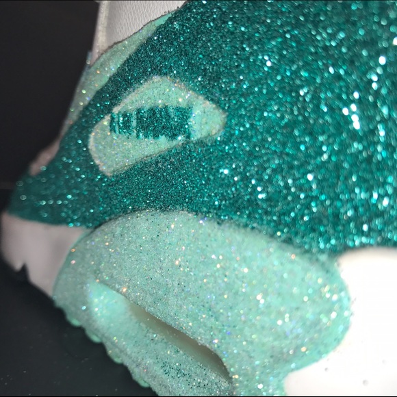 🆕 CUSTOM ✨BLING✨ Nike Airmax sneakers - Picture 3 of 4