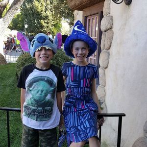 Meet your Posher, Lori