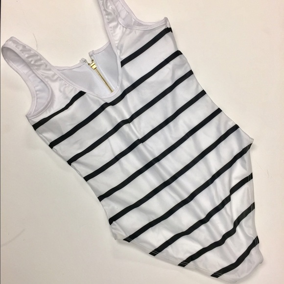 black and white swimming suite one piece sw194 - Picture 3 of 3