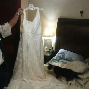 Wedding gown