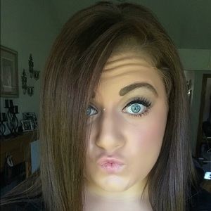 Meet your Posher, Kenzie