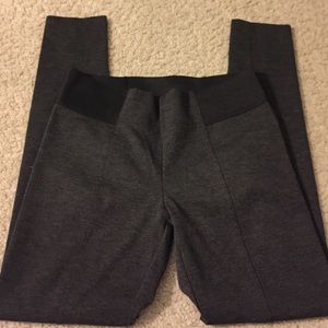 SimplyVera by Vera Wang dark gray leggings