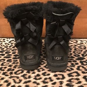 Ugh Bailey bow winter boots