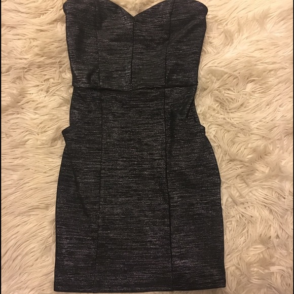Forever 21 Black Bodycon Strapless Dress