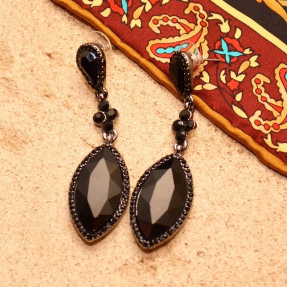 ⚜Austrian Crystal Party Earrings⚜