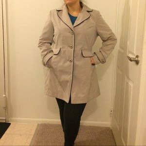 Trench coat