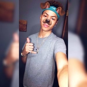 Meet your Posher, Isiah