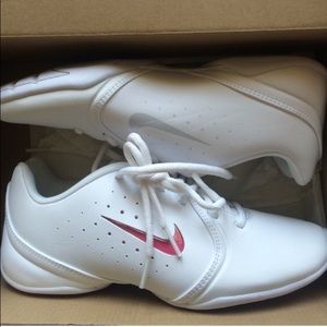 Nike cheer shoe