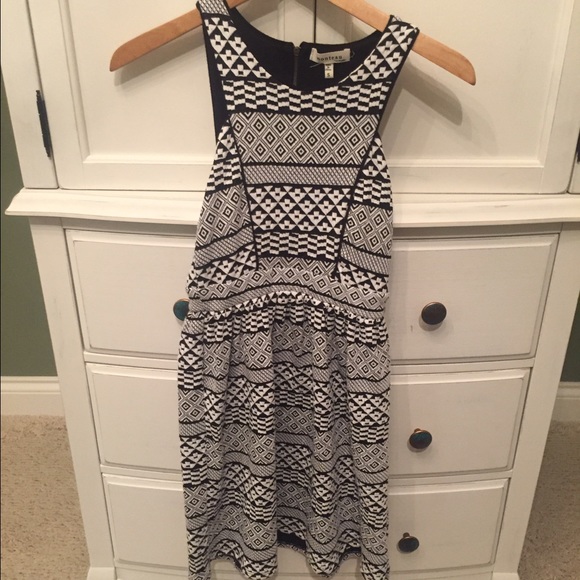 Monteu Size Small Dress
