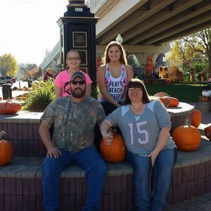 Meet your Posher, Kim