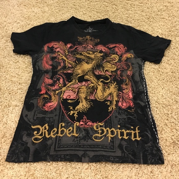 Men's Buckle T-Shirt