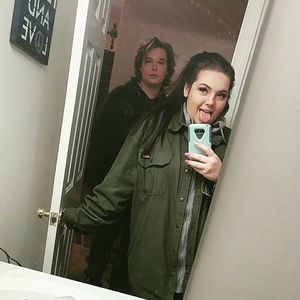 Meet your Posher, Adriana