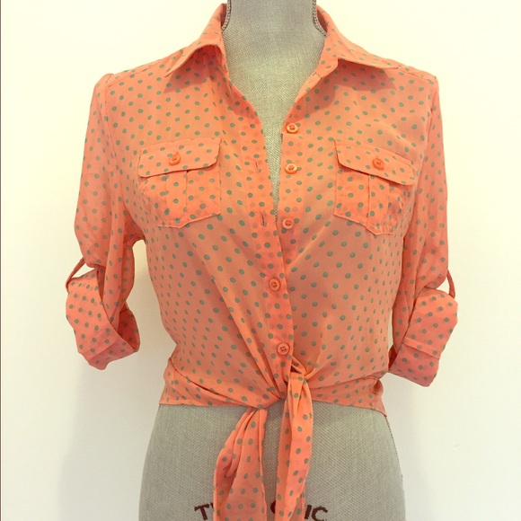 Top - Picture 4 of 6