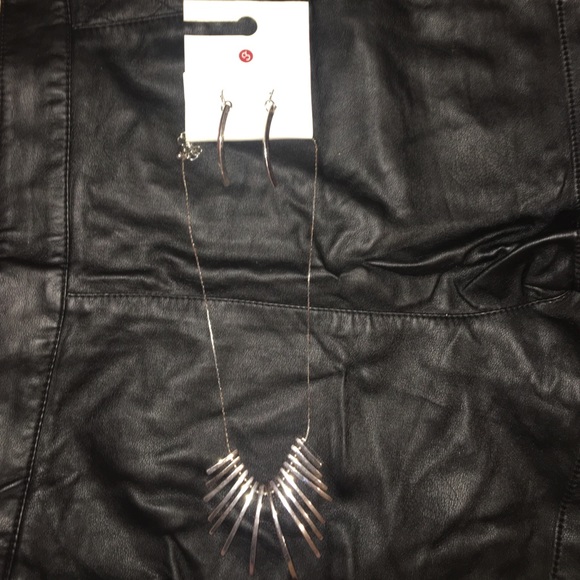 Sliver necklace - Picture 1 of 4