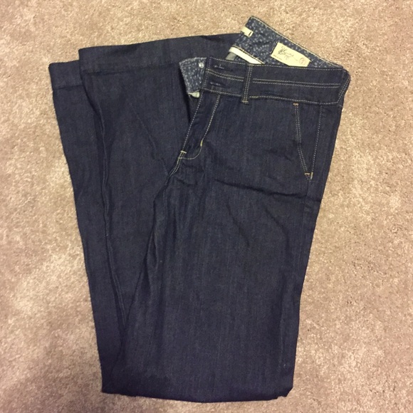 Gap size 4 Trouser Jean