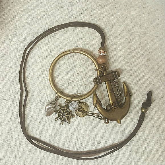 Vintage designed long necklace