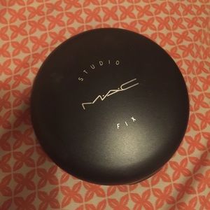 Mac studio fix foundation Nc43