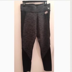 PINK Victoria's Secret reversible leggings