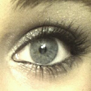 Meet your Posher, Mandy