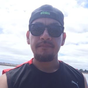 Meet your Posher, Robert