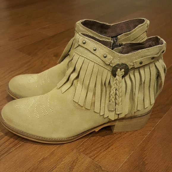 Booties - Picture 2 of 4