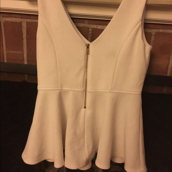 Peplum tank - Picture 2 of 2